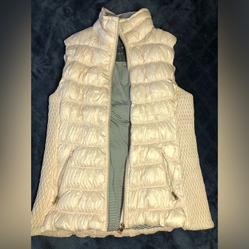 Calvin Klein x large puffer vest